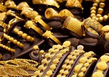 The price of gold in global and local markets reached the highest level