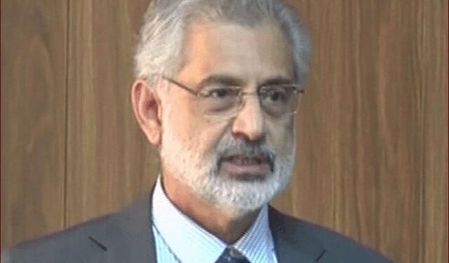 Chief Justice of Pakistan Qazi Faiz Isa left for chamber work