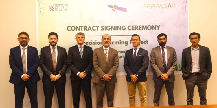 FFC and Farmdar Partner to reduce yield-gap with AI and Space Technology.