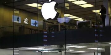 Why will technology company Apple pay 14 billion dollars to Ireland?