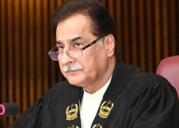 Can't we sit together, the Speaker suggested a compact parliament