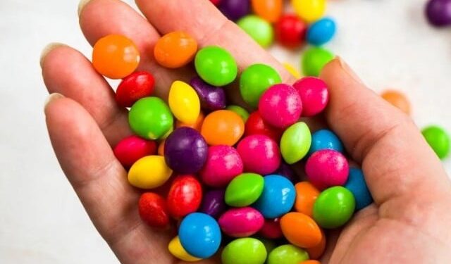 America; Ban on unhealthy ingredients in school meals