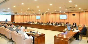 The Federal Cabinet is likely to approve the constitutional package before the National Assembly, Senate session today