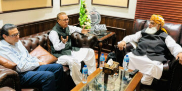 Imran Khan's message to Maulana Fazlur Rehman to stand together on democratic issues