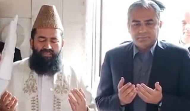 War against Terrorism; Once again the decision to seek help from scholars