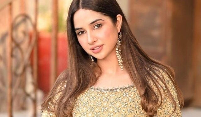 Sabina Farooq angry with senior actresses for portraying right and wrong daughters-in-law