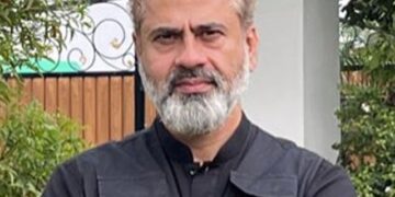 Imran Riaz’s bail application approved by Peshawar High Court