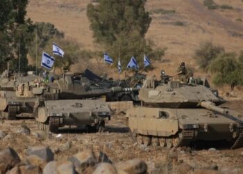 Threat of major war, thousands of Israeli soldiers stationed on the Lebanese border