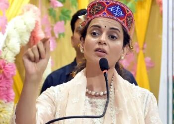 Kangana Ranaut's controversial statement, BJP isolates itself