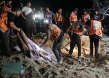 Attack of Israeli planes in Khan Yunis, 40 Palestinians martyred, dozens injured