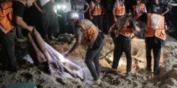 Attack of Israeli planes in Khan Yunis, 40 Palestinians martyred, dozens injured