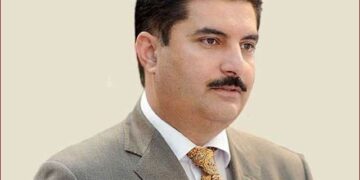 Governor KP demands vote of confidence from Chief Minister, warning of no-confidence movement