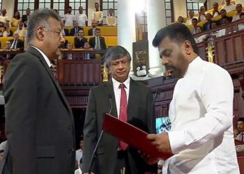 Sri Lanka's newly elected president takes oath; The Prime Minister has resigned