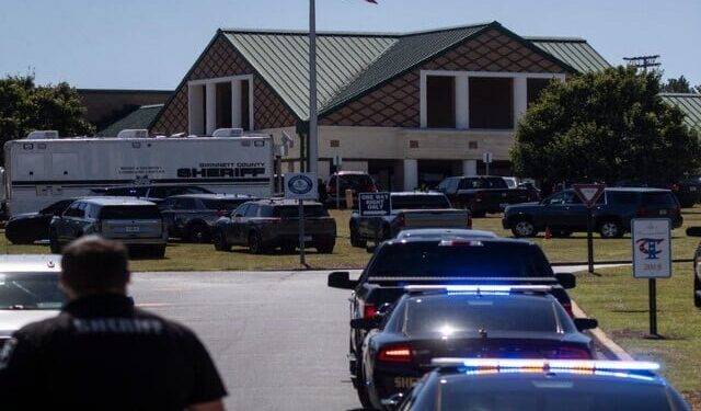 Georgia, 14-year-old high school shooting, 4 dead, 9 injured