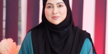 Wives marvel at men who wear bold clothes, Sana Khan