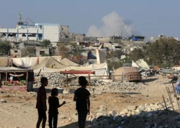 Eight people were killed in an Israeli attack on a school in northern Gaza