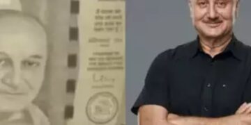 Notes with Anupam Kher's photo instead of Gandhi went viral in India, actor surprised