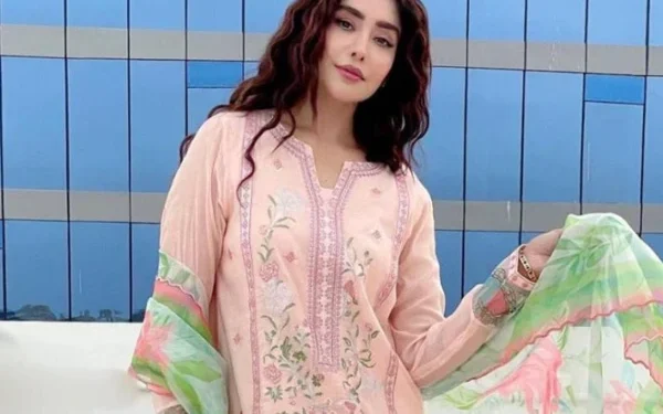 Pakistan is an Islamic country, people have every right to criticize small clothes, Maira Khan