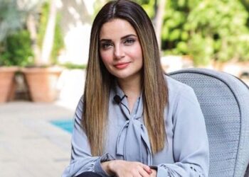 Armina Khan's car was hit by a truck in a terrible accident