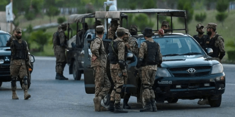 The well-armed forces of the Pakistan Army took control of Islamabad