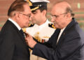 The President awarded the Nishan Pakistan to the Prime Minister of Malaysia, Anwar Ibrahim