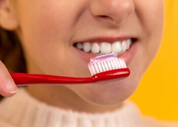 Sensational revelation about viruses on shower heads and tooth brushes