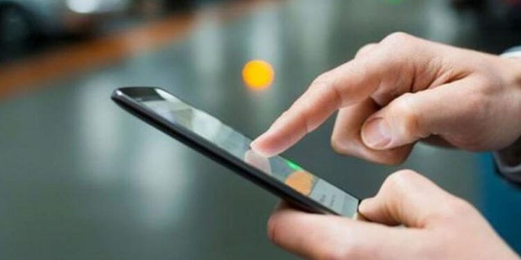 Mobile phone and internet services started to be restored in Islamabad