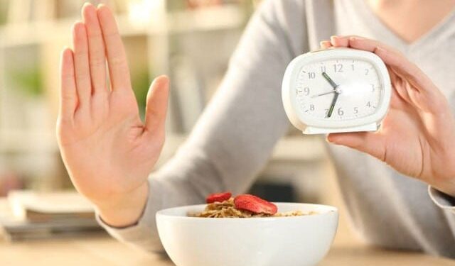 A significant association between undereating and life span was revealed