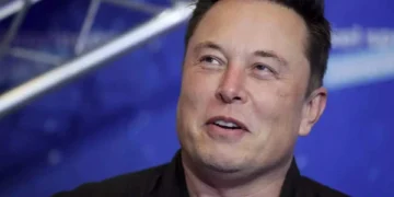Success is not related to academic degree, Elon Musk