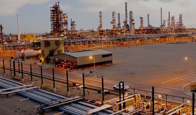 Pakistan's largest oil refinery was shut down