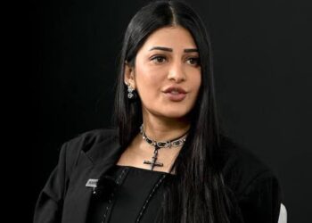 Why was Shruti Haasan angry with the airline?