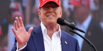 Trump's odds of winning rise to 8 percent, US Journal