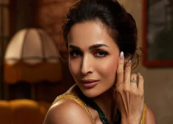 Malaika Arora returns to work after father's death, announces new project in father's name