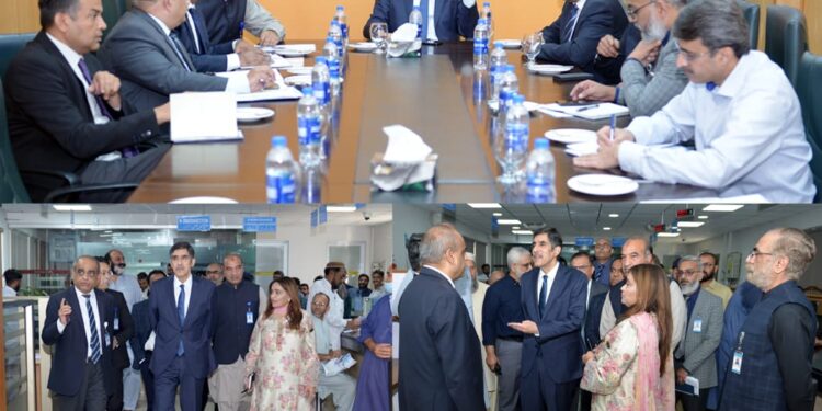 MD SNGPL Visit Lahore Region Model Customer Service Center