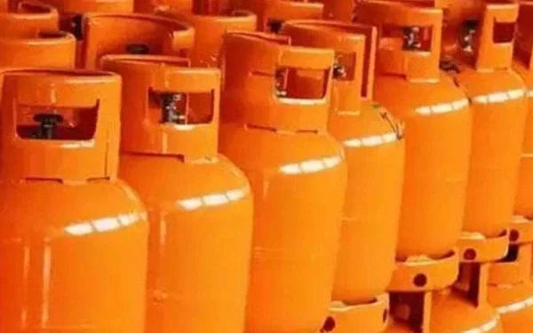 LPG transporters protest against motorway police for three consecutive days