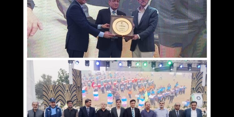 Sui Northern Sports Gala 2024: Chairman of the Board of Directors, Muhammad Ismail Qureshi, Attends Closing Ceremony as Chief Guest