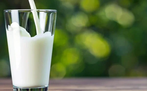 Is milk spoiled or not? Check with your smartphone now