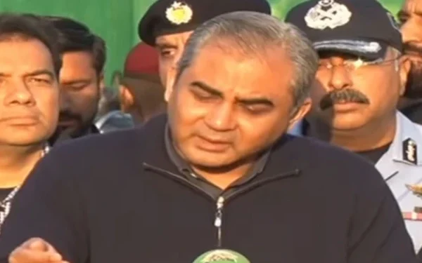 Curfew or some extreme steps may be taken in Islamabad, Interior Minister