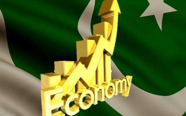 Economic recovery exceeded expectations in first four months of fiscal year, federal government