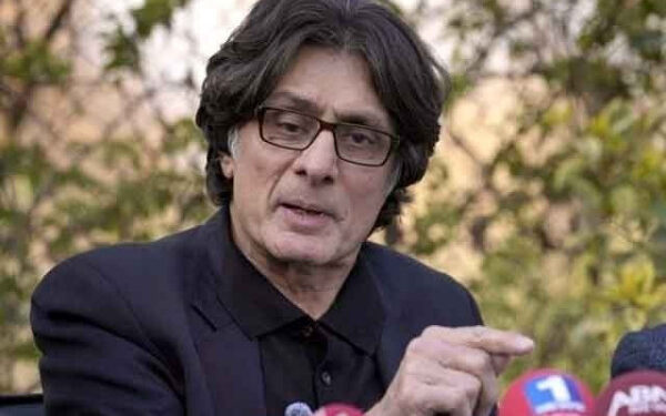 Bushra Bibi has no position in the party, Rauf Hassan