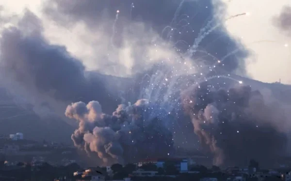 Israel attacks Lebanon with phosphorus bombs