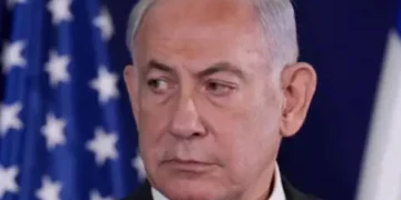 Israel threatens to attack Iranian oil facilities