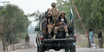 7 people including 4 FC personnel were killed in 3 attacks in South Waziristan