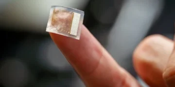 Continuous blood pressure measurement strip