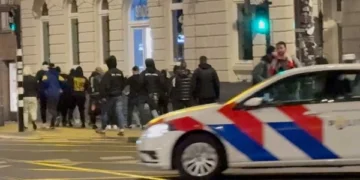 Israeli soccer fans clash with rival group in Netherlands, protests banned