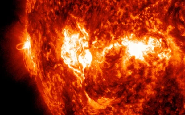 Another intense energy release from the sun