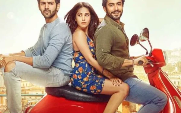 Which is the Karthik Aaryan's film that made more than six times its budget?