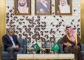 Interior Minister meets Saudi counterpart in Riyadh, discusses security cooperation