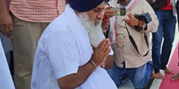 Former Deputy Chief Minister of Indian Punjab sentenced to clean toilets and shoes for 'insulting religion'