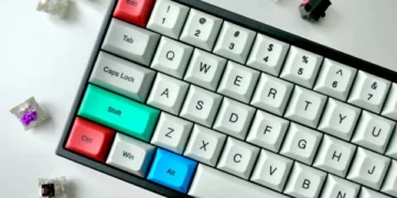 The most useless buttons on the keyboard that are not useful